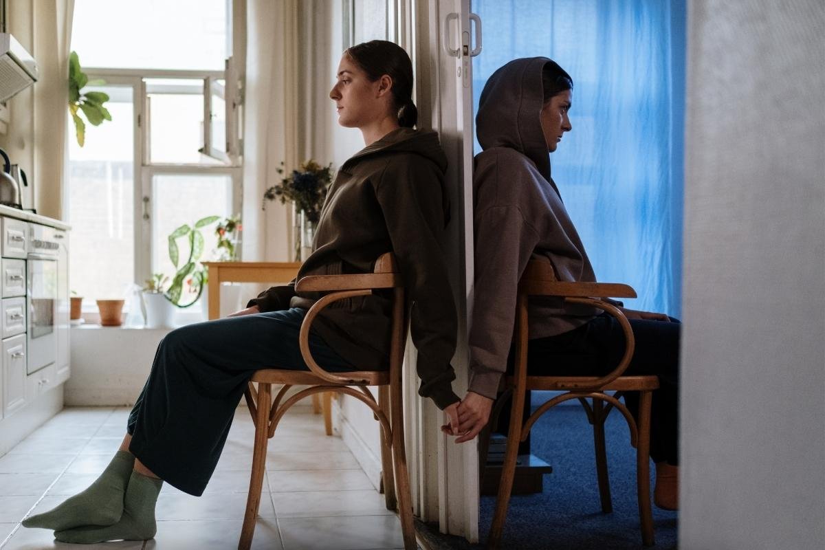 You are currently viewing Understanding Psychosis: Symptoms, Causes, and the Best Treatment Options